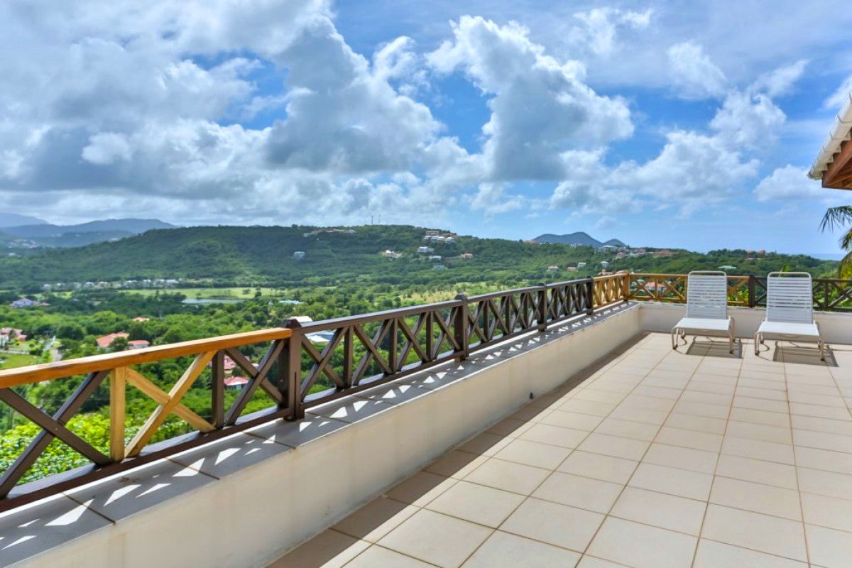 Cadasse Villa villa photo.