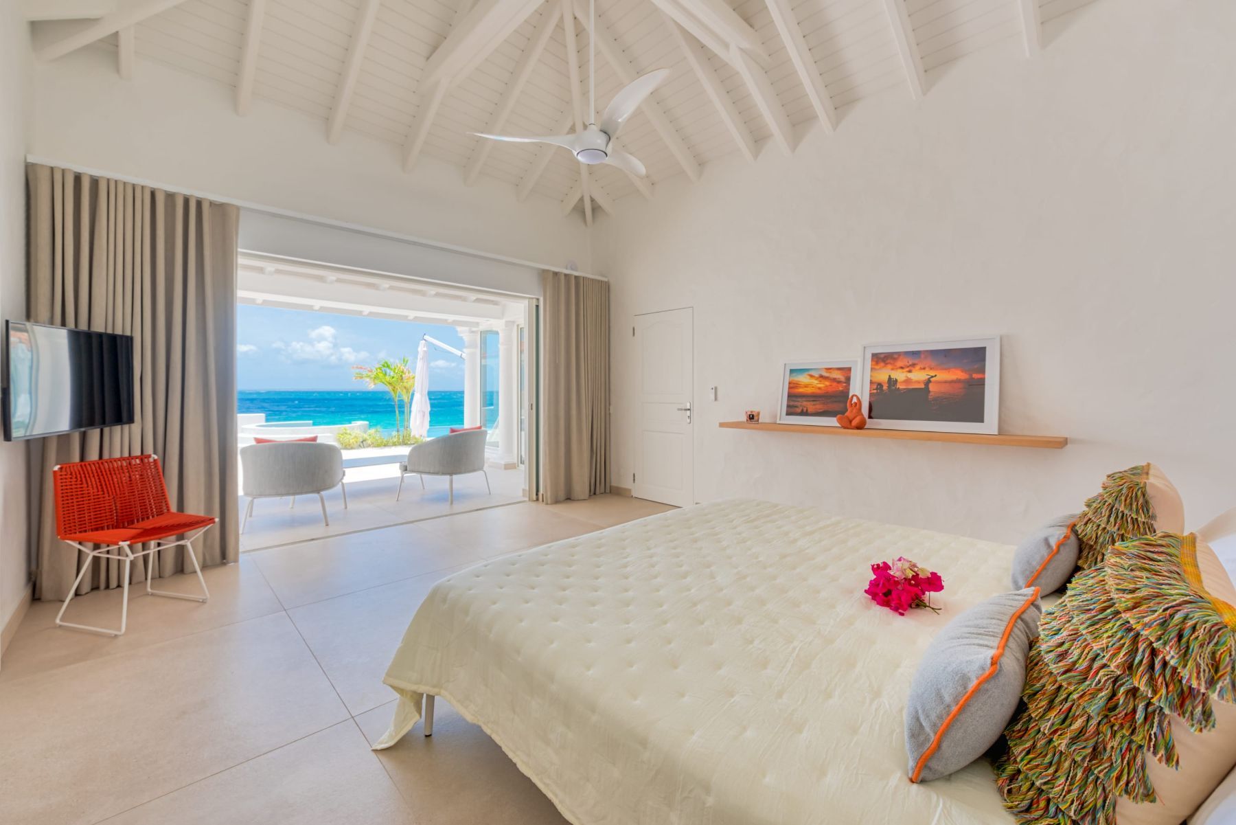 Carisa Villa villa photo.