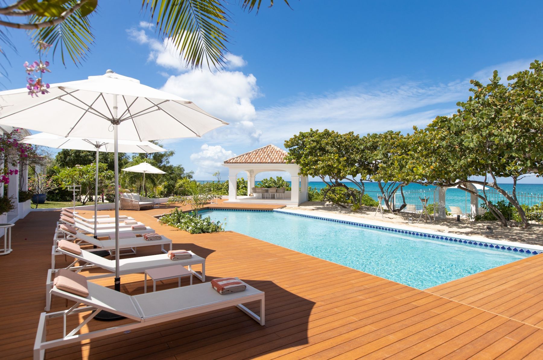 La Riviera villa photo.
