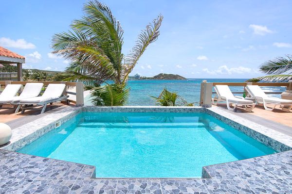 Pool party Caribbean, Private Nature reserve Saint Marteen