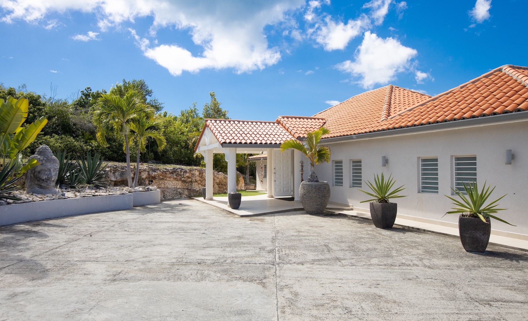 Giselle villa photo.