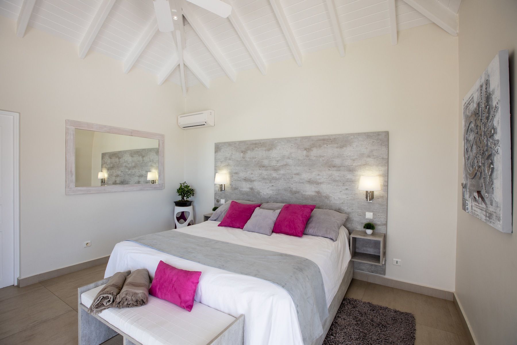 Giselle villa photo.