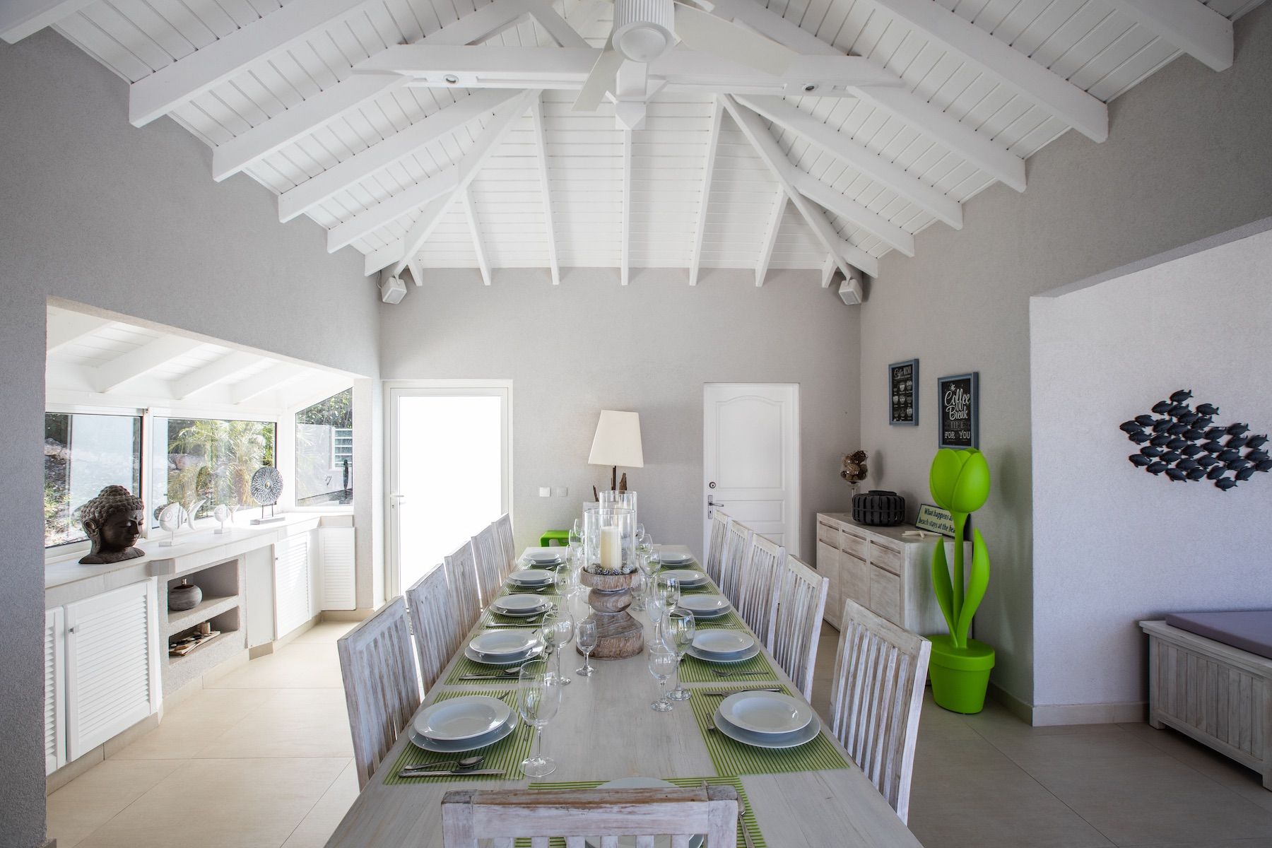 Giselle villa photo.
