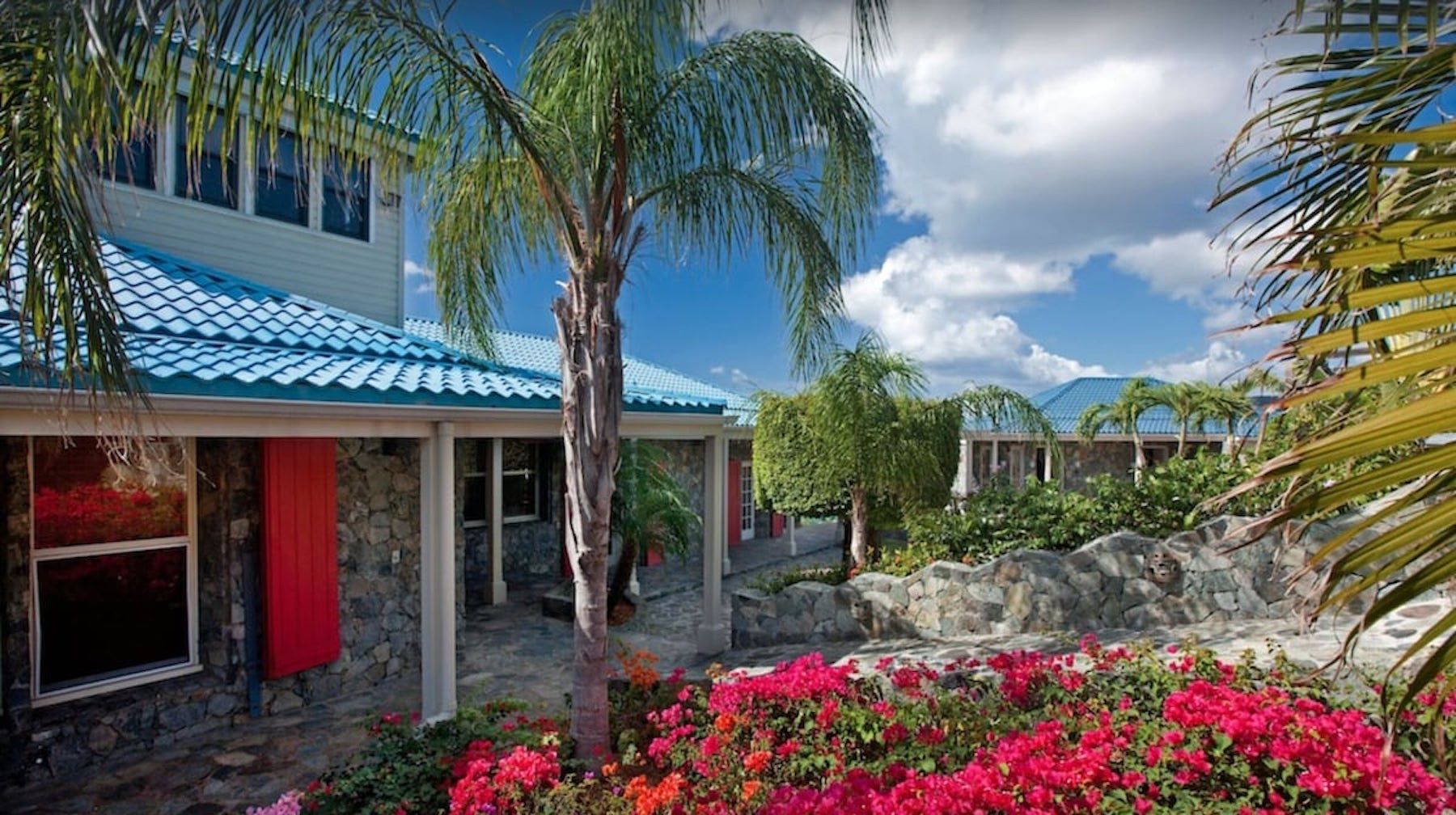Blue Serenity Villa villa photo.