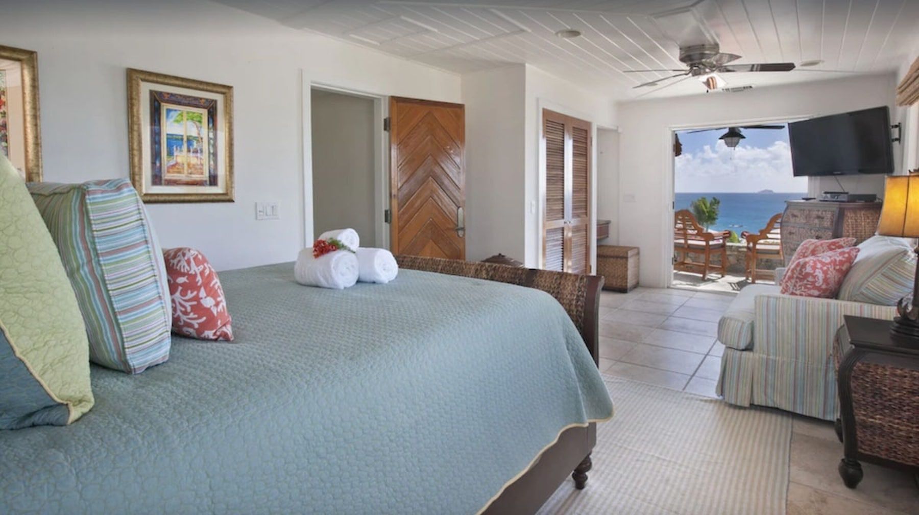 Blue Serenity Villa villa photo.