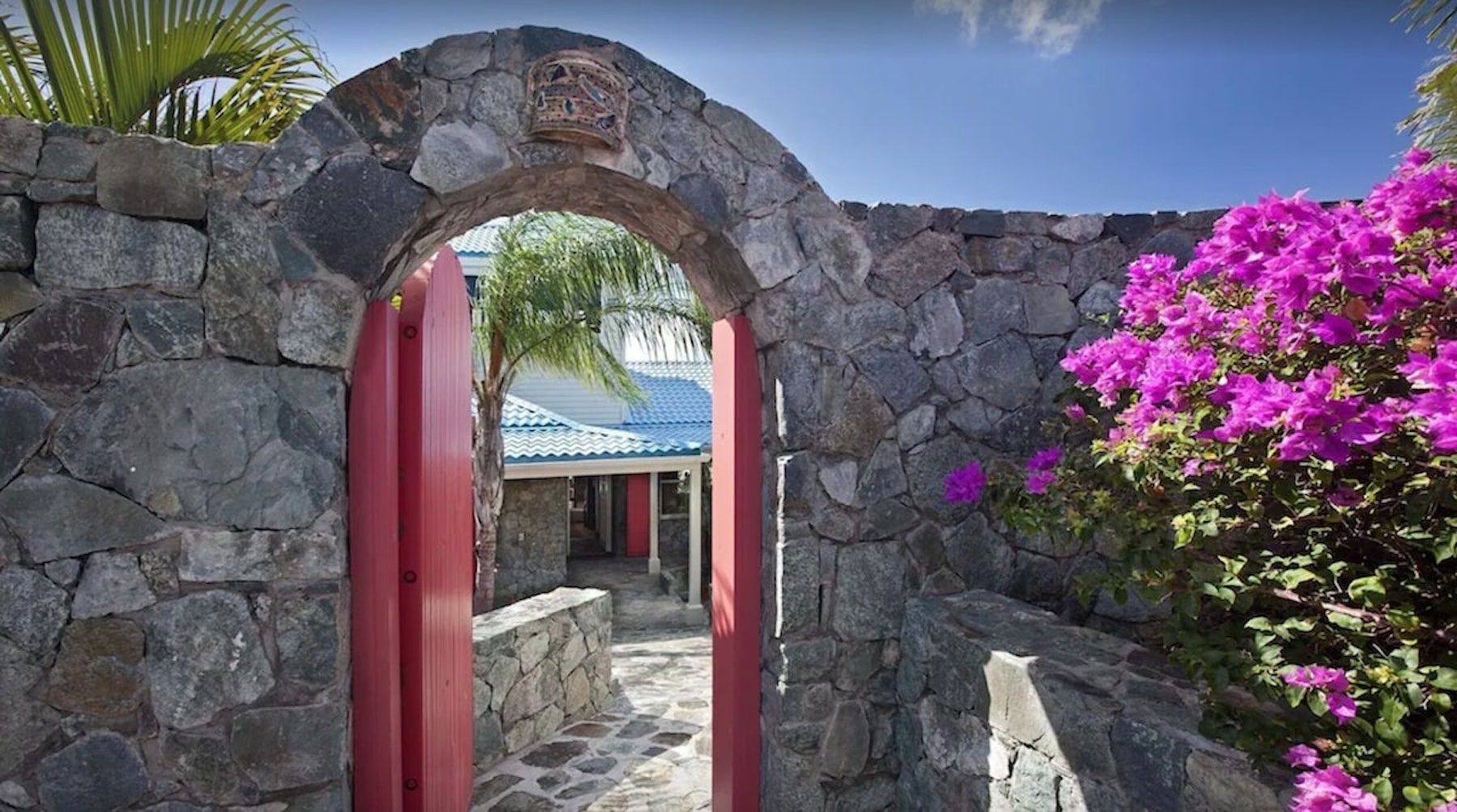 Blue Serenity Villa villa photo.
