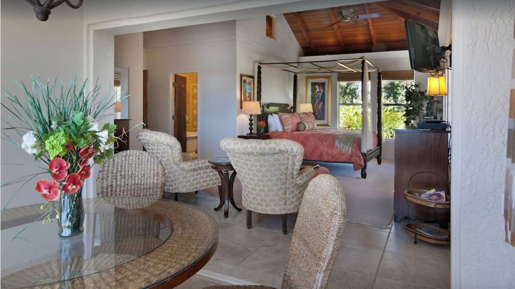 Blue Serenity Villa villa photo.