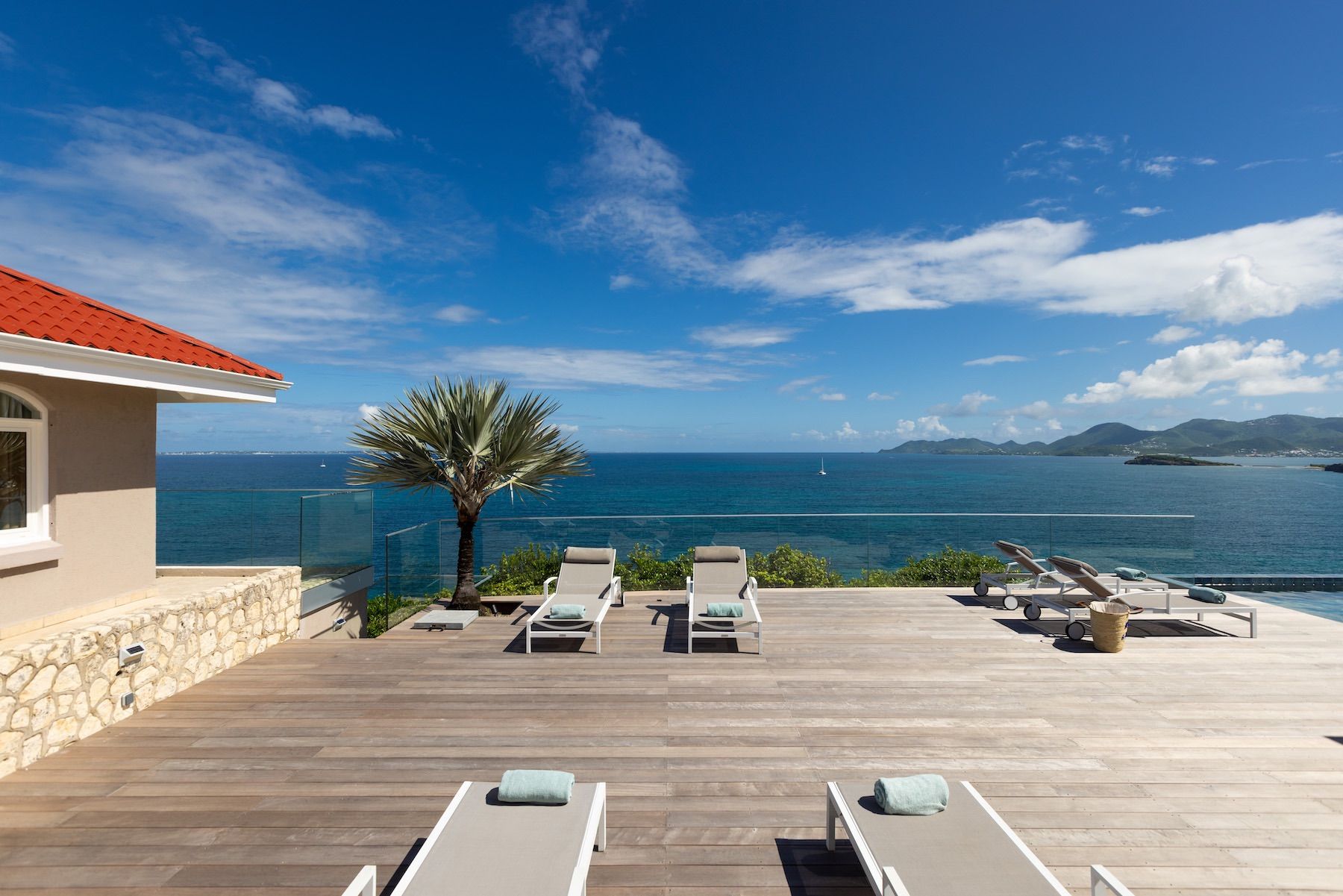 Mongoose Run villa photo.