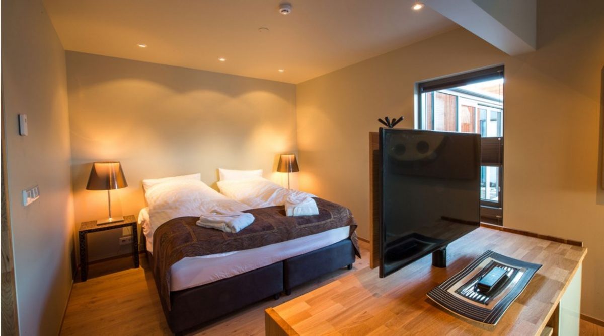 Eldar Lodge villa photo.