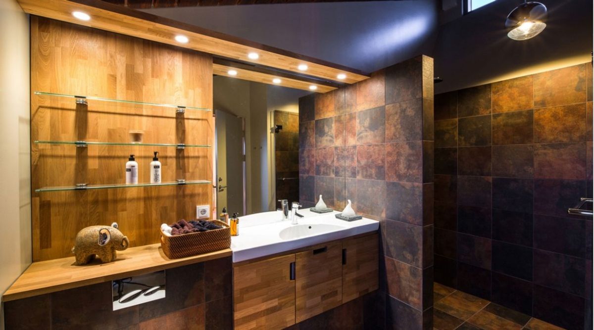 Eldar Lodge villa photo.