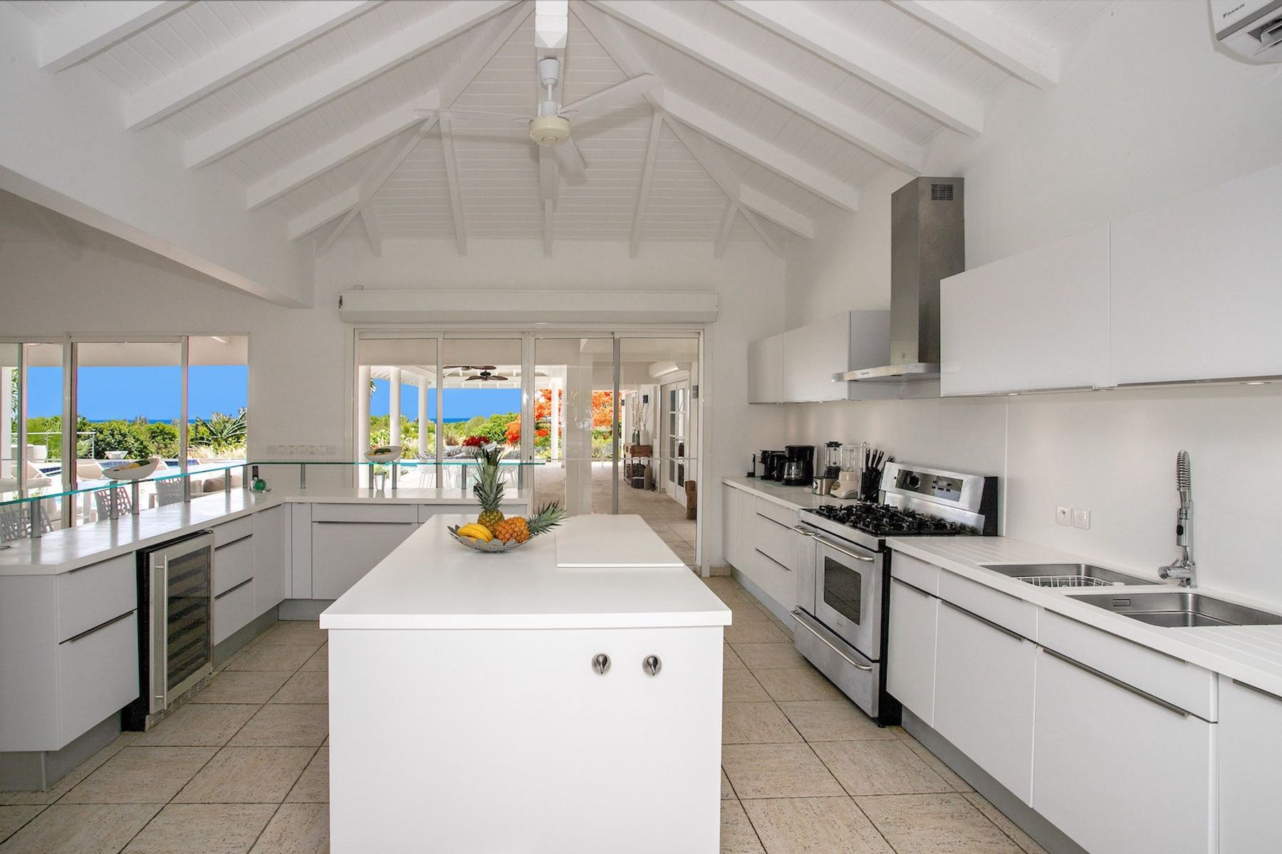 Encore Villa villa photo.