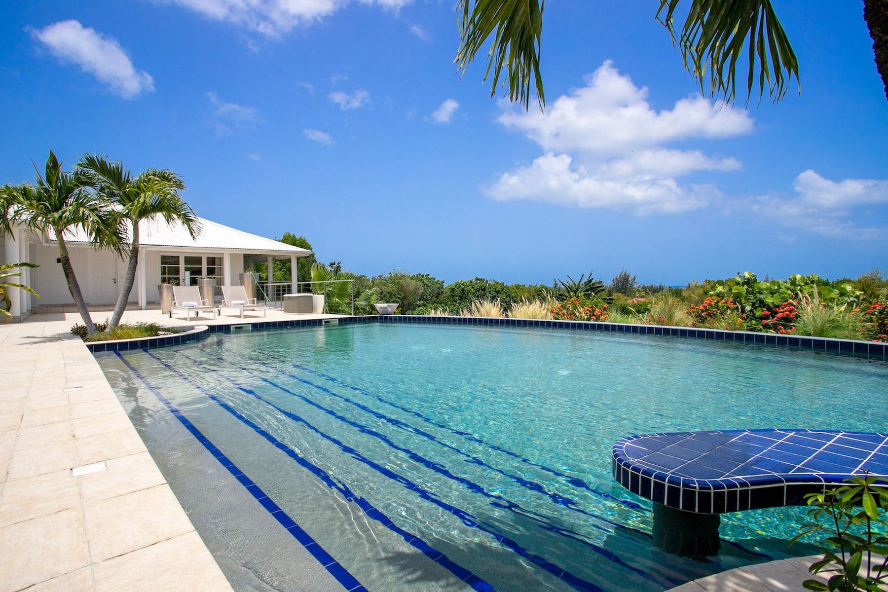 Encore Villa villa photo.