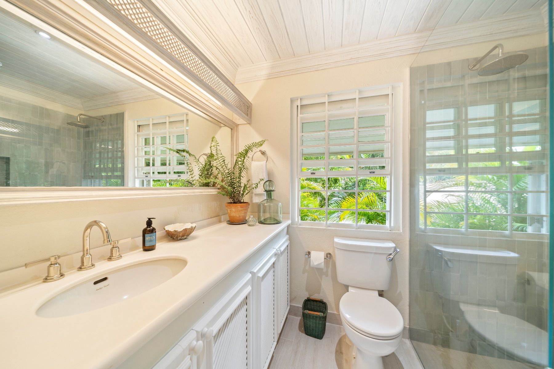 Seascape Villa villa photo.