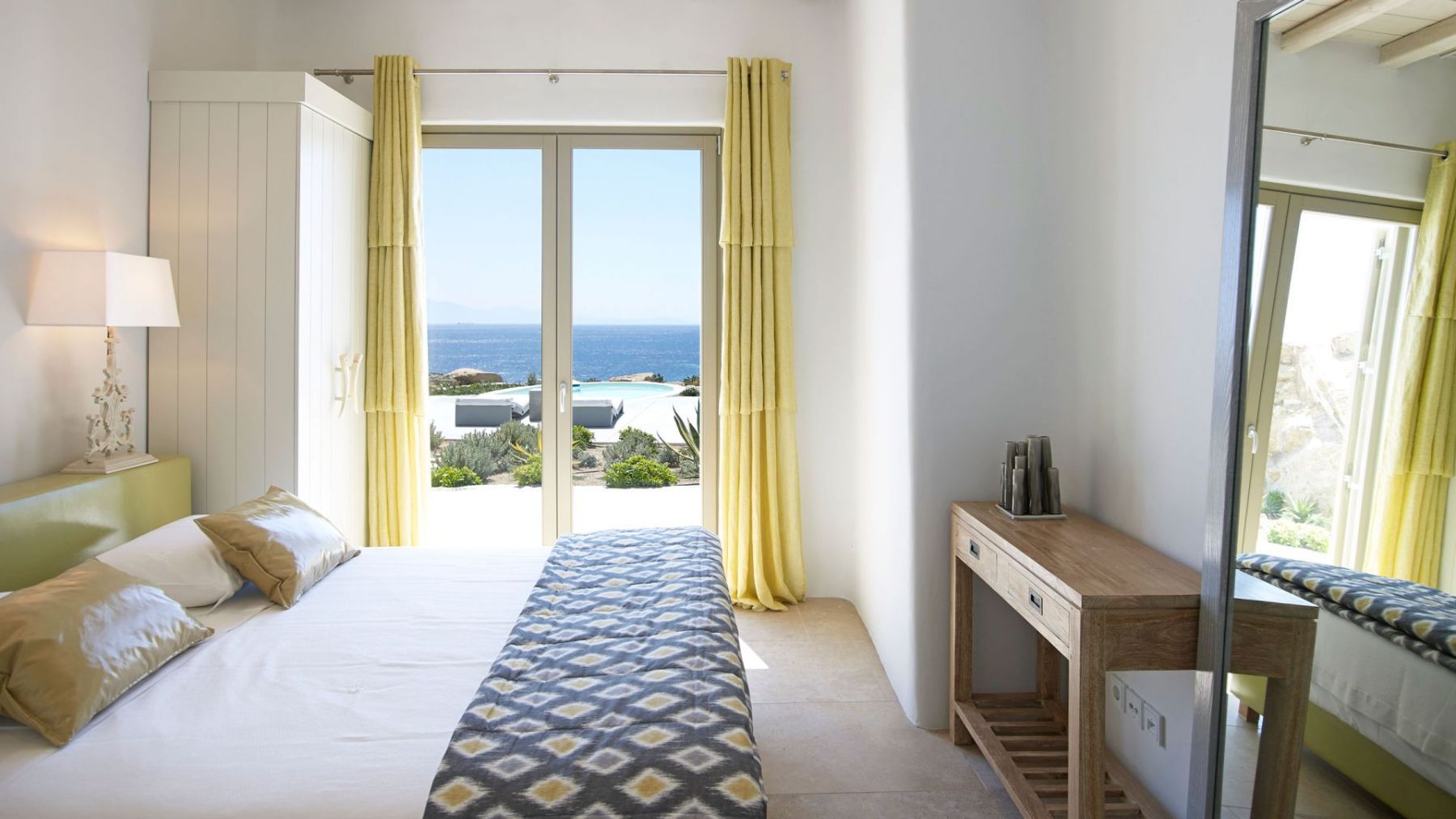Khaleesi villa photo.