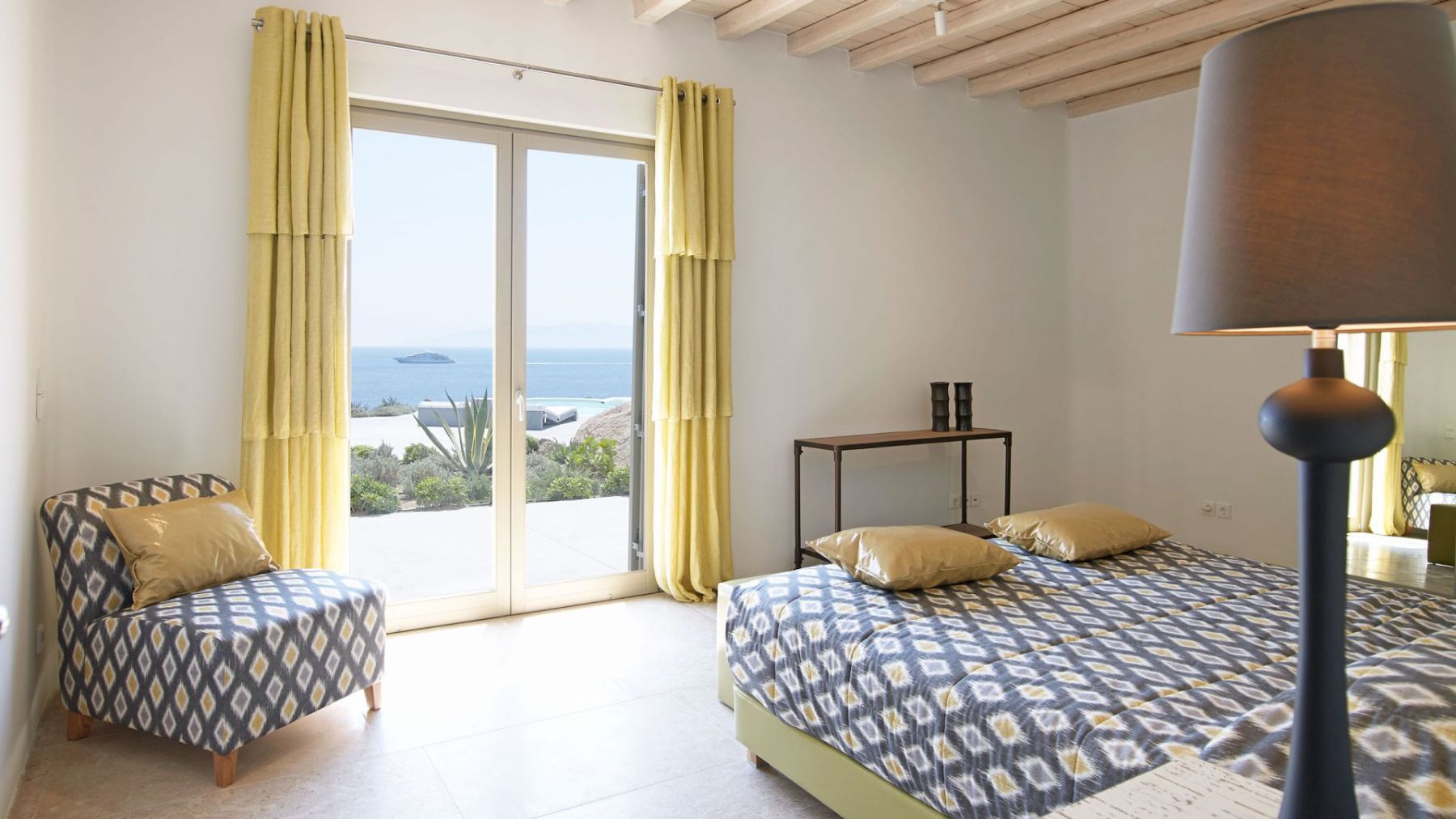 Khaleesi villa photo.