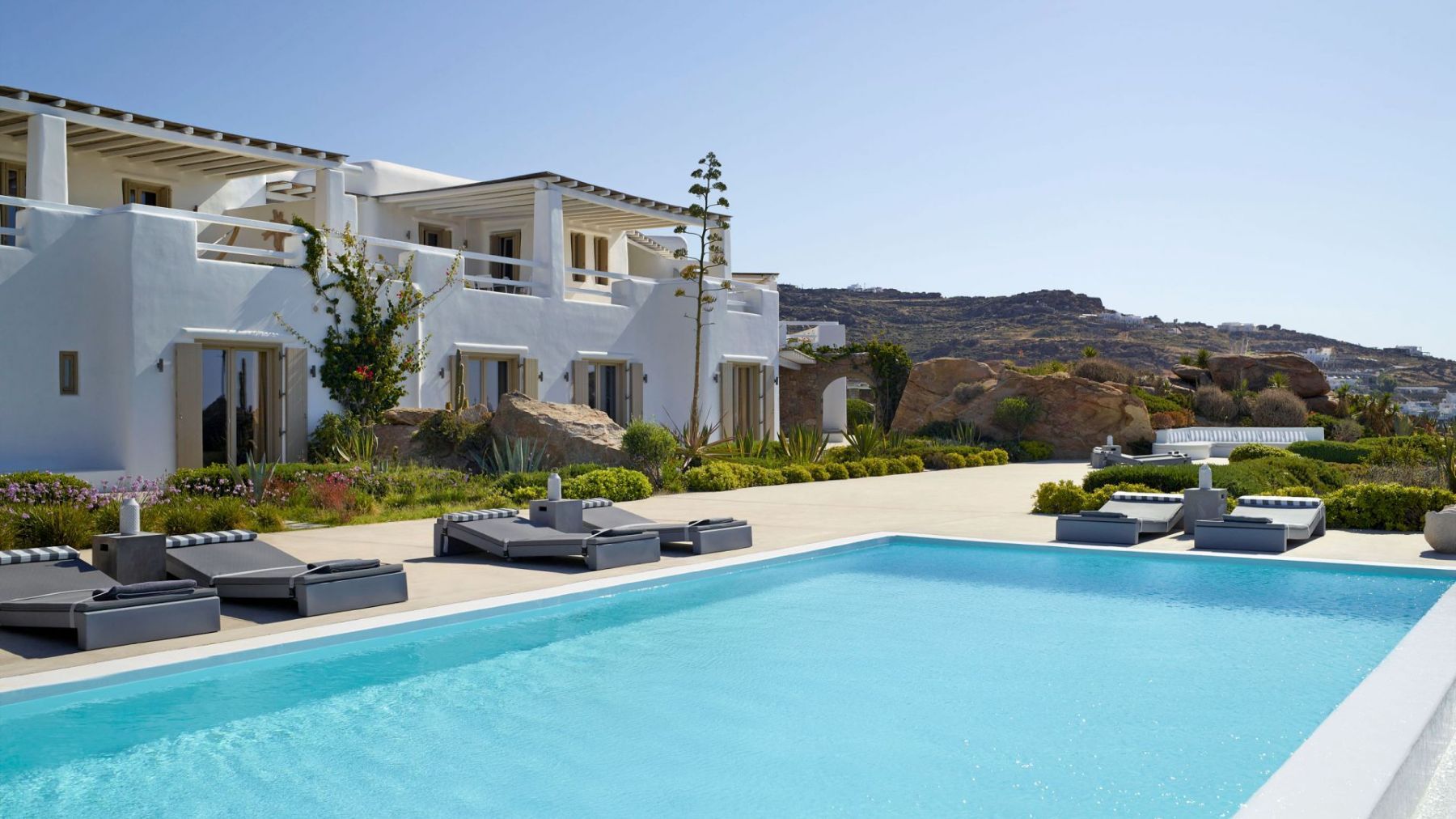 Khaleesi villa photo.