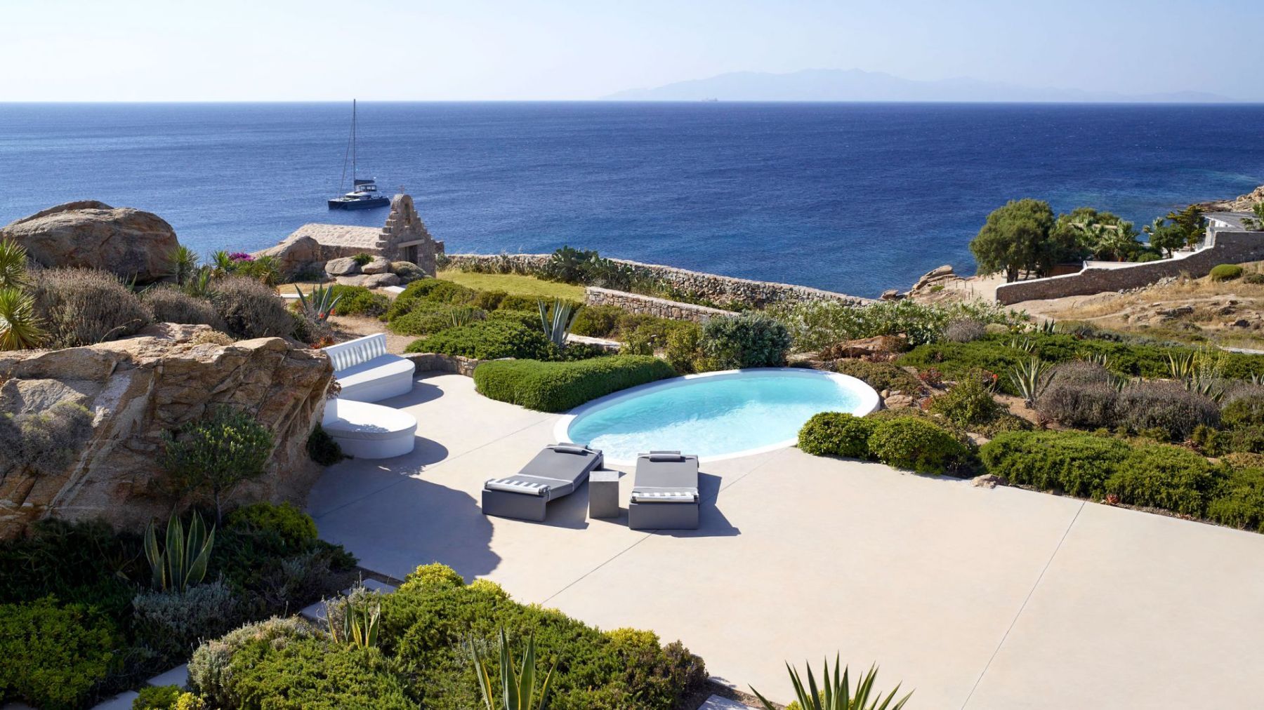 Khaleesi villa photo.