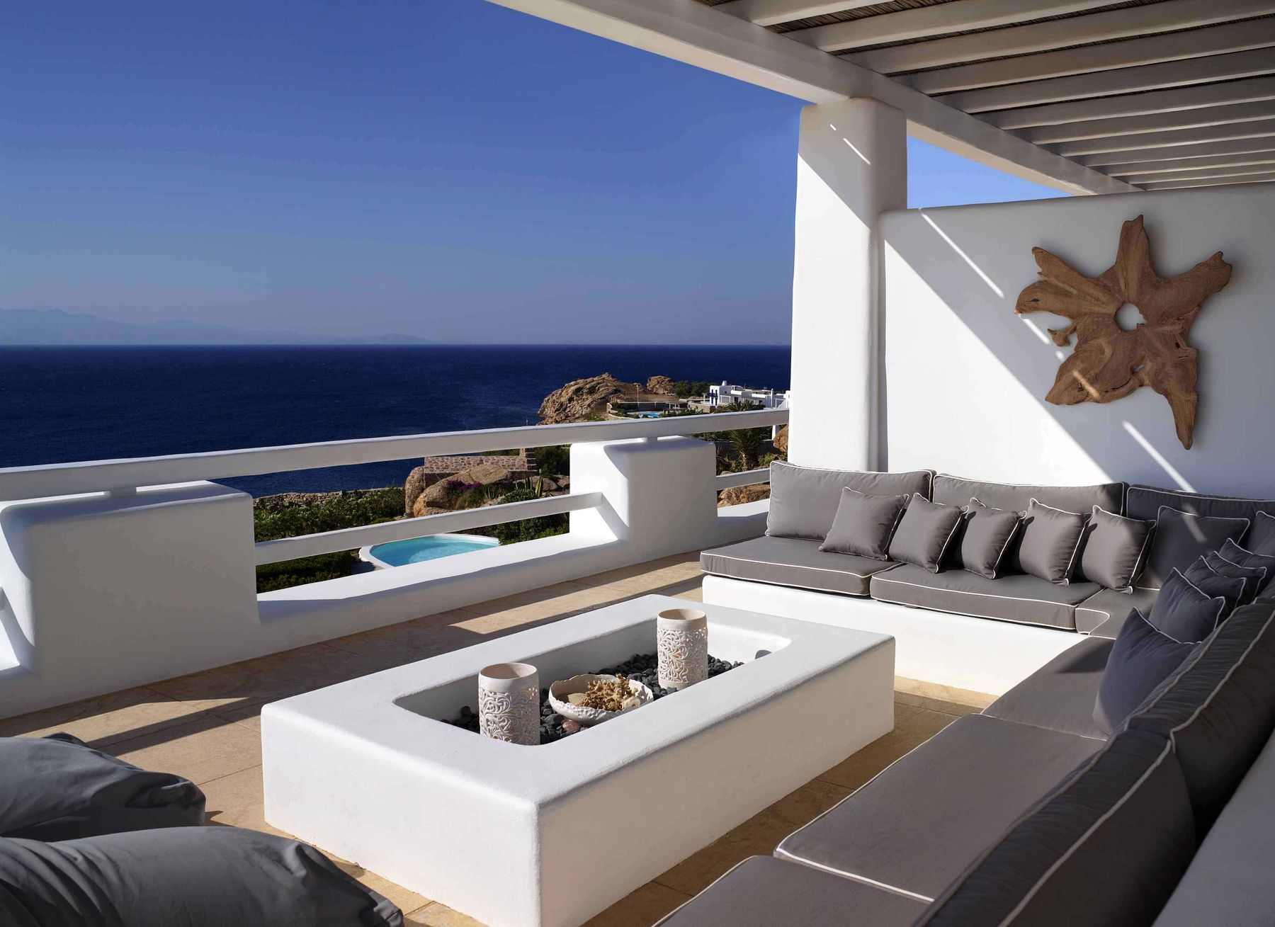 Khaleesi villa photo.