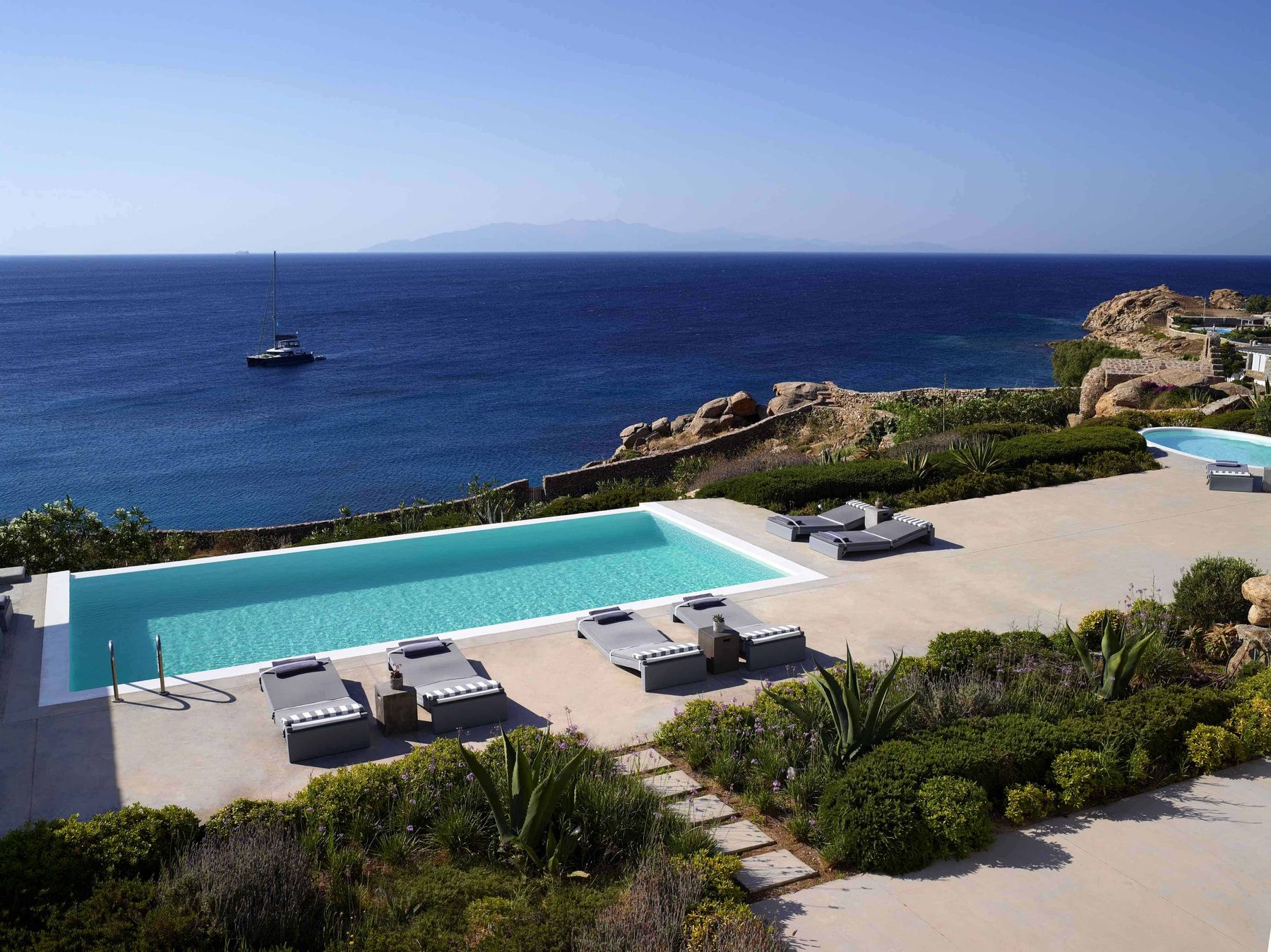 Khaleesi villa photo.