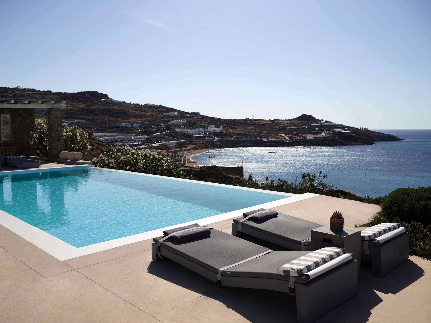 Khaleesi villa photo.