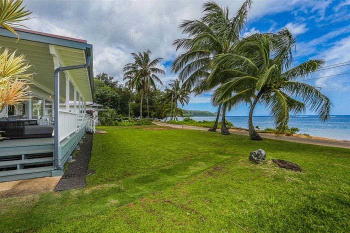 Anini Oasis villa photo.