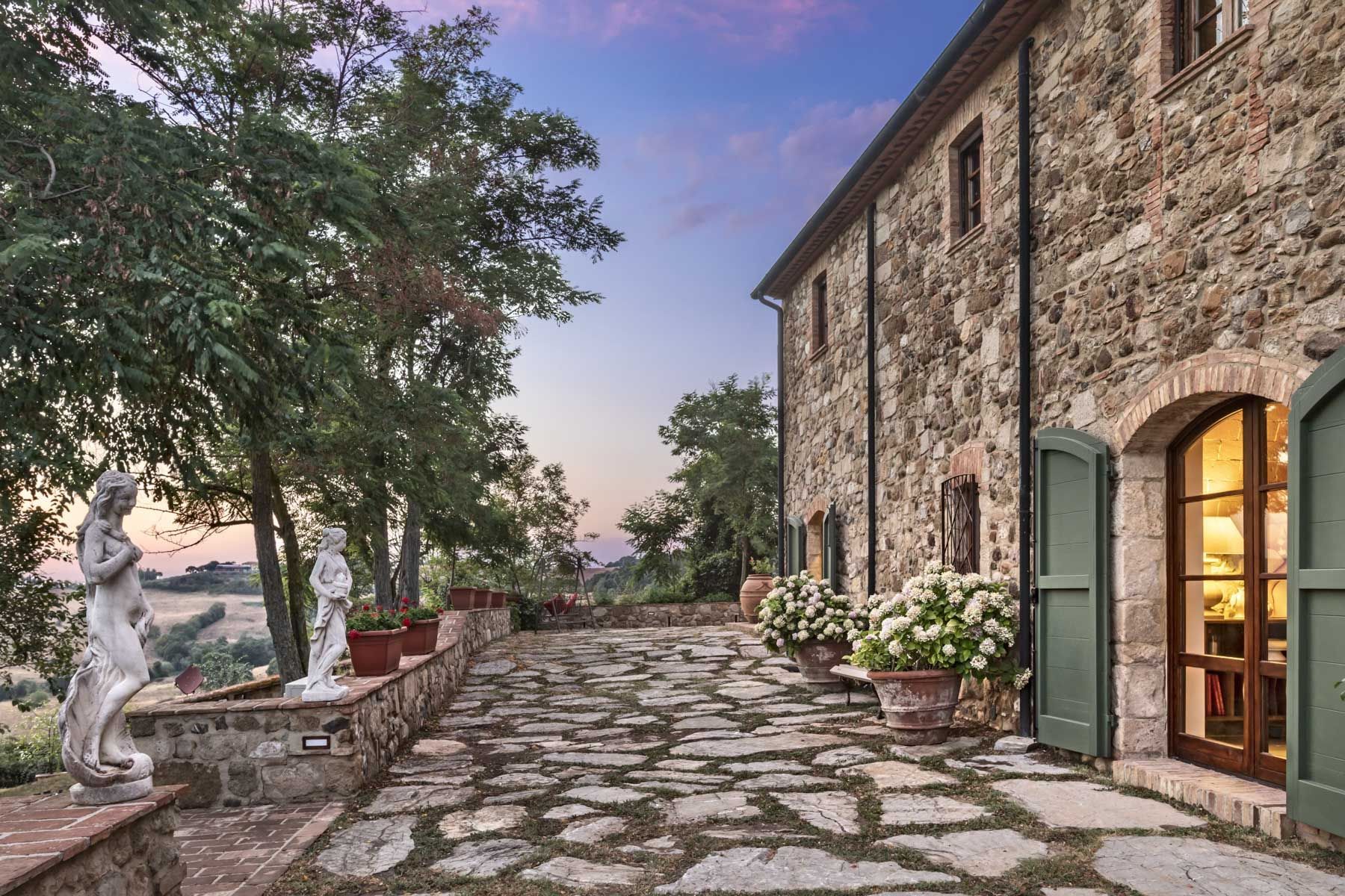 Padrona villa photo.