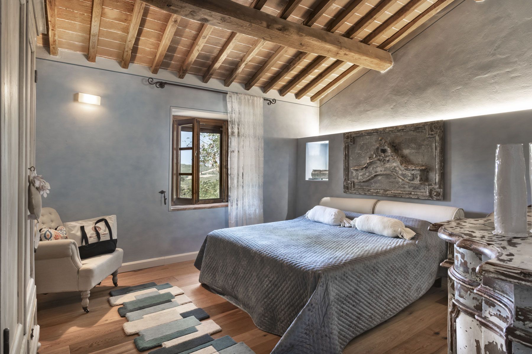 Padrona villa photo.