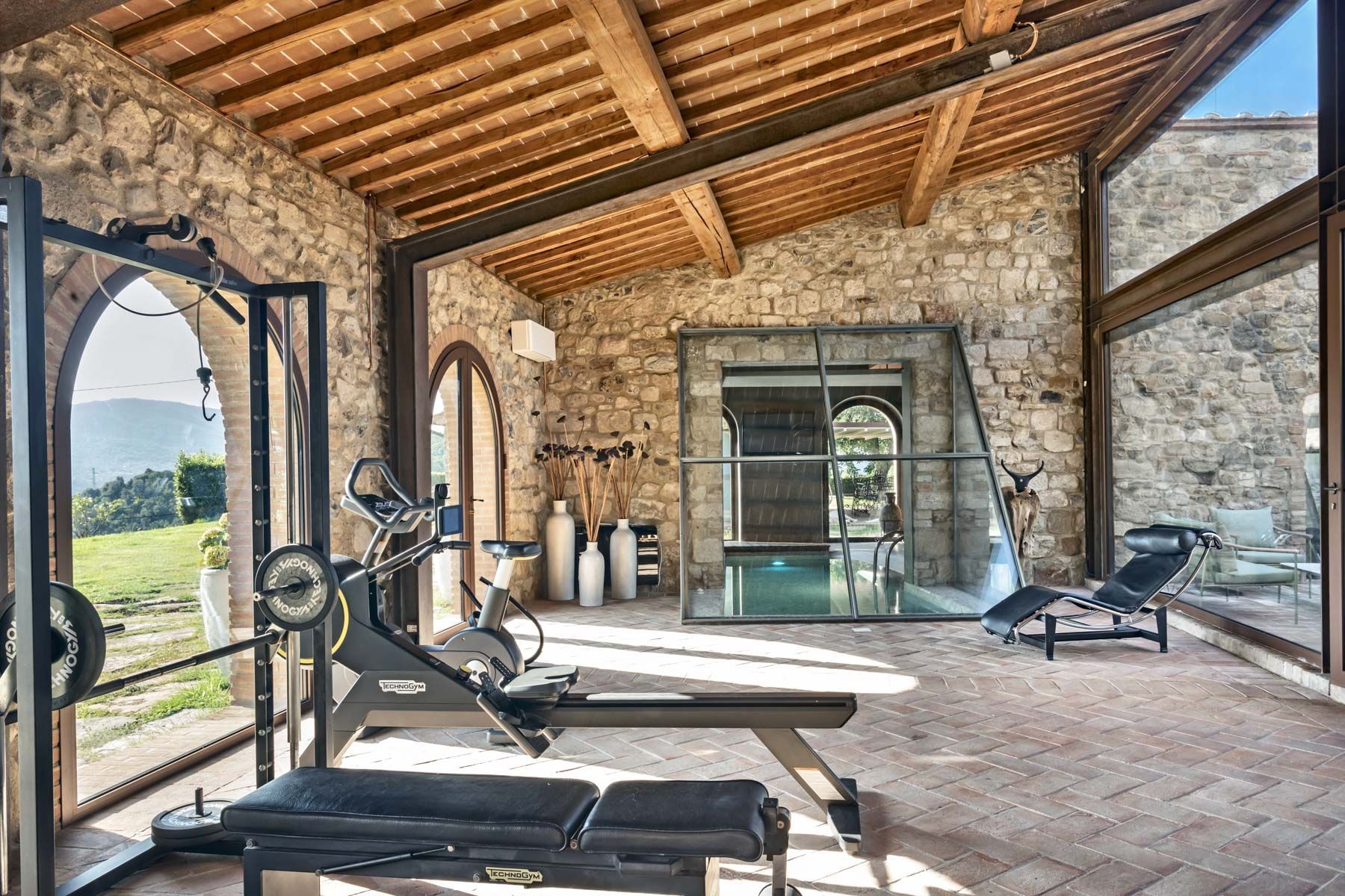 Padrona villa photo.