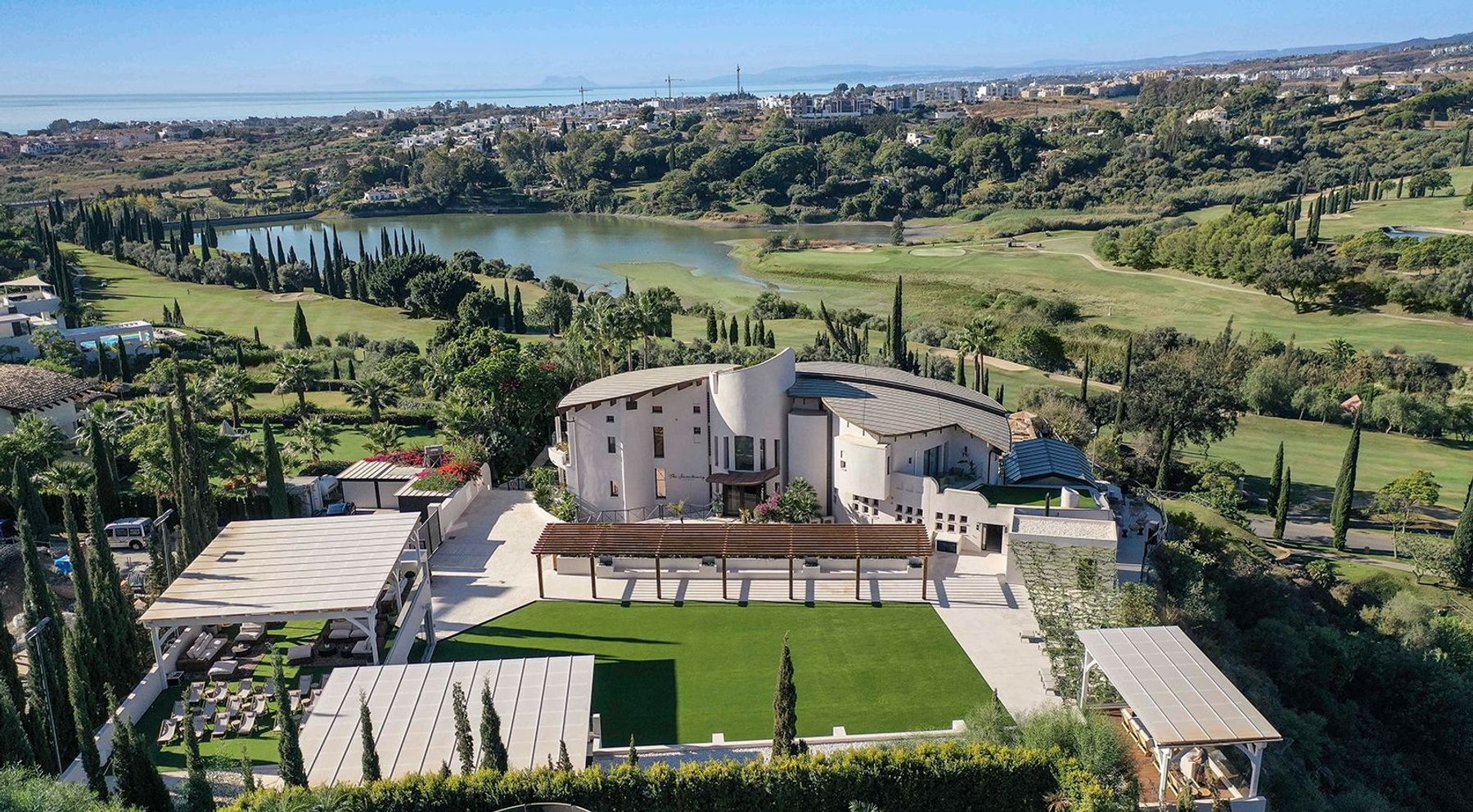 Villa Leonardo villa photo.