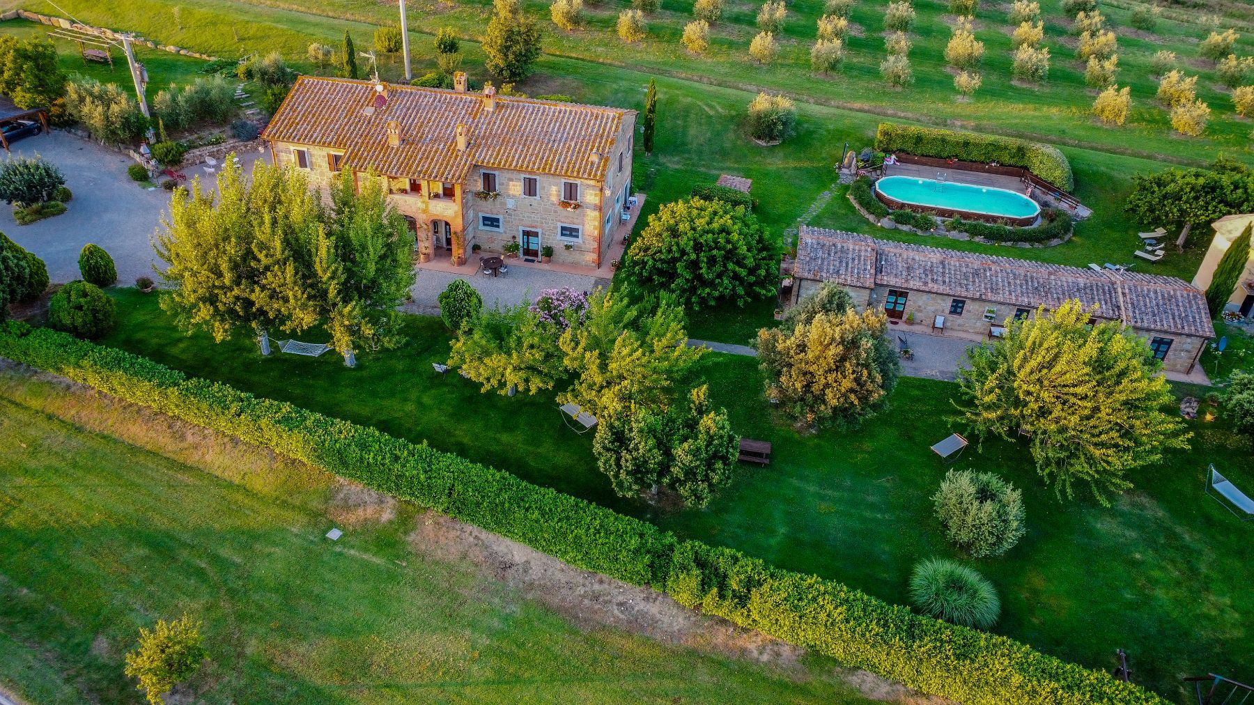 Allombra villa photo.