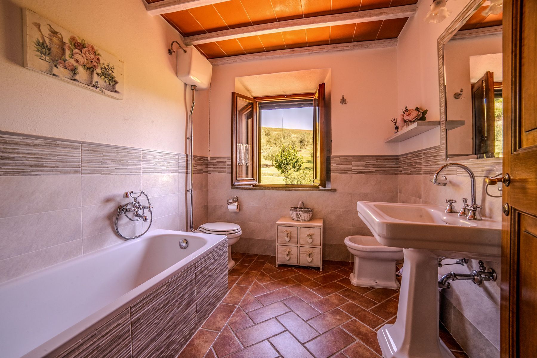 Allombra villa photo.