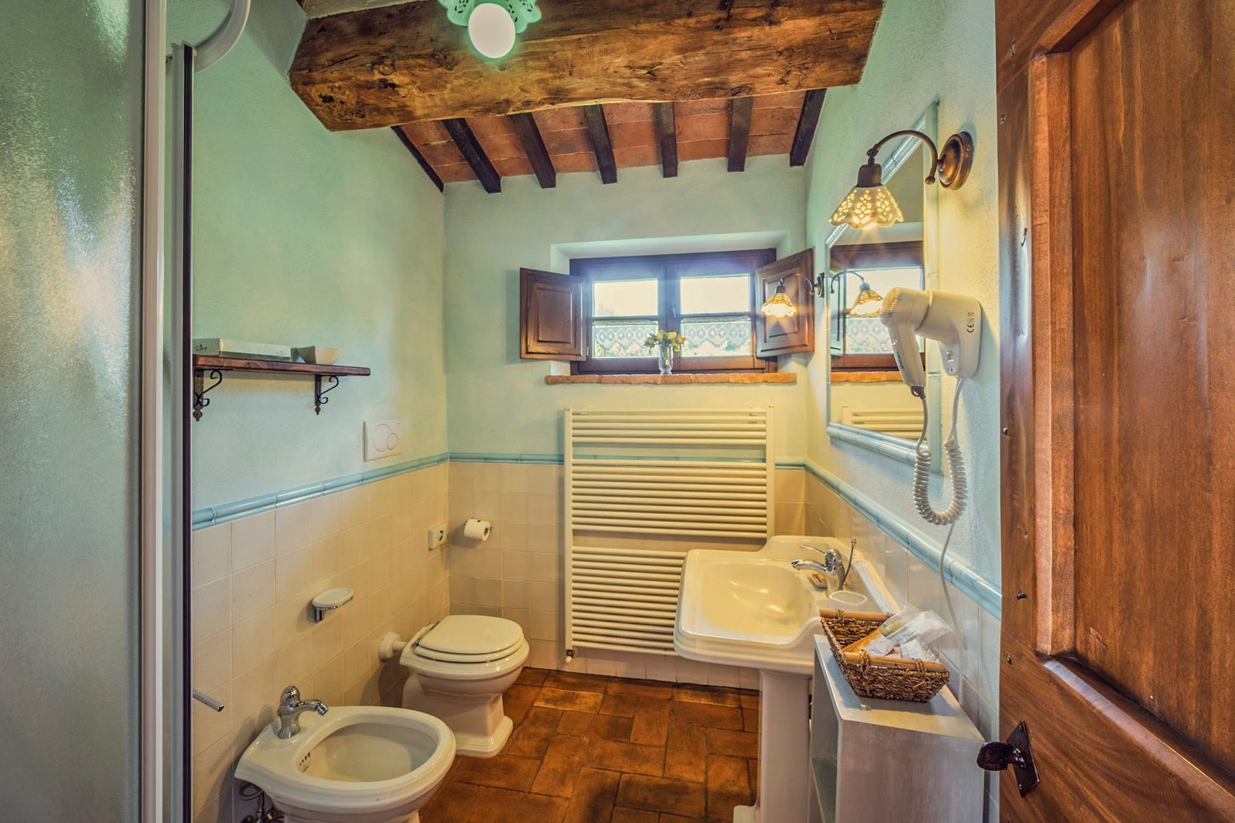 Allombra villa photo.