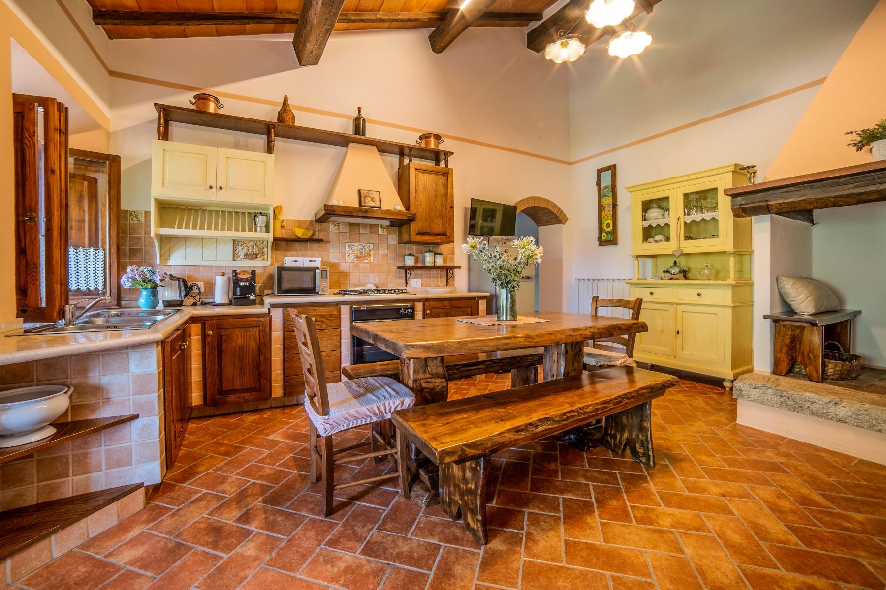 Allombra villa photo.