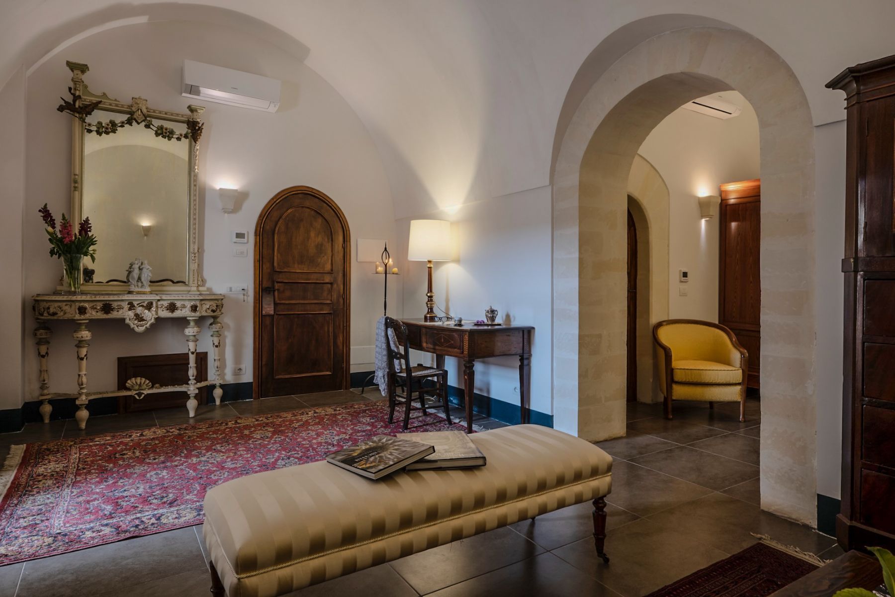 Arco Estate villa photo.