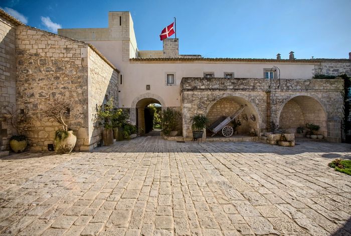 Arco Estate villa photo.