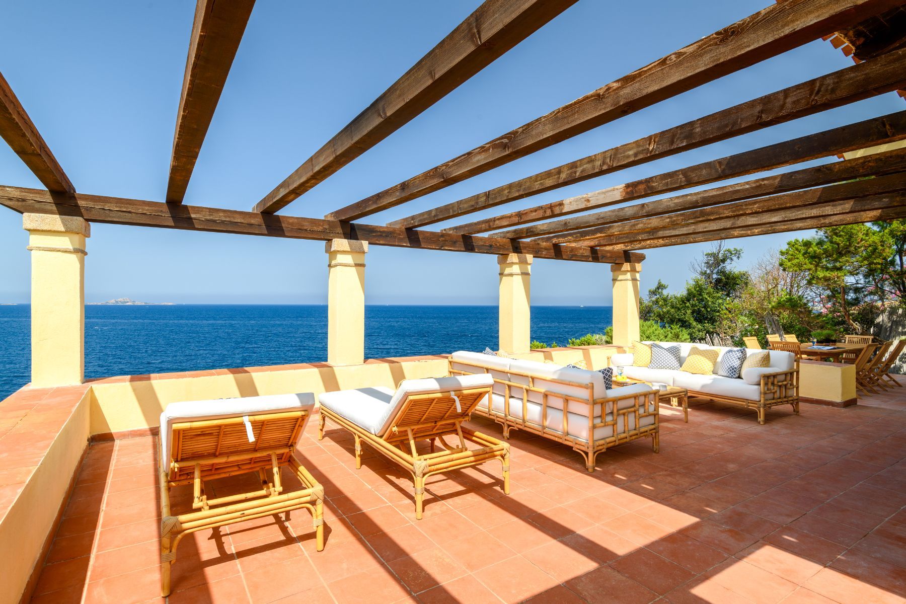 Azzurra villa photo.