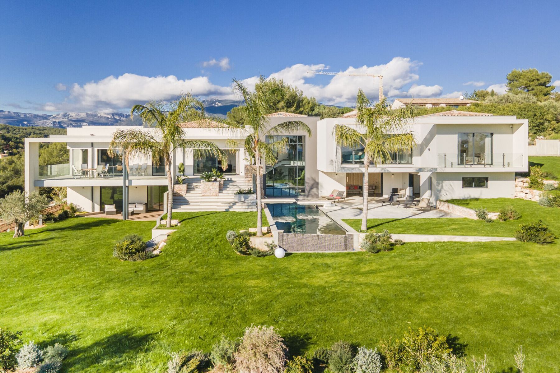 Bella Vista villa photo.