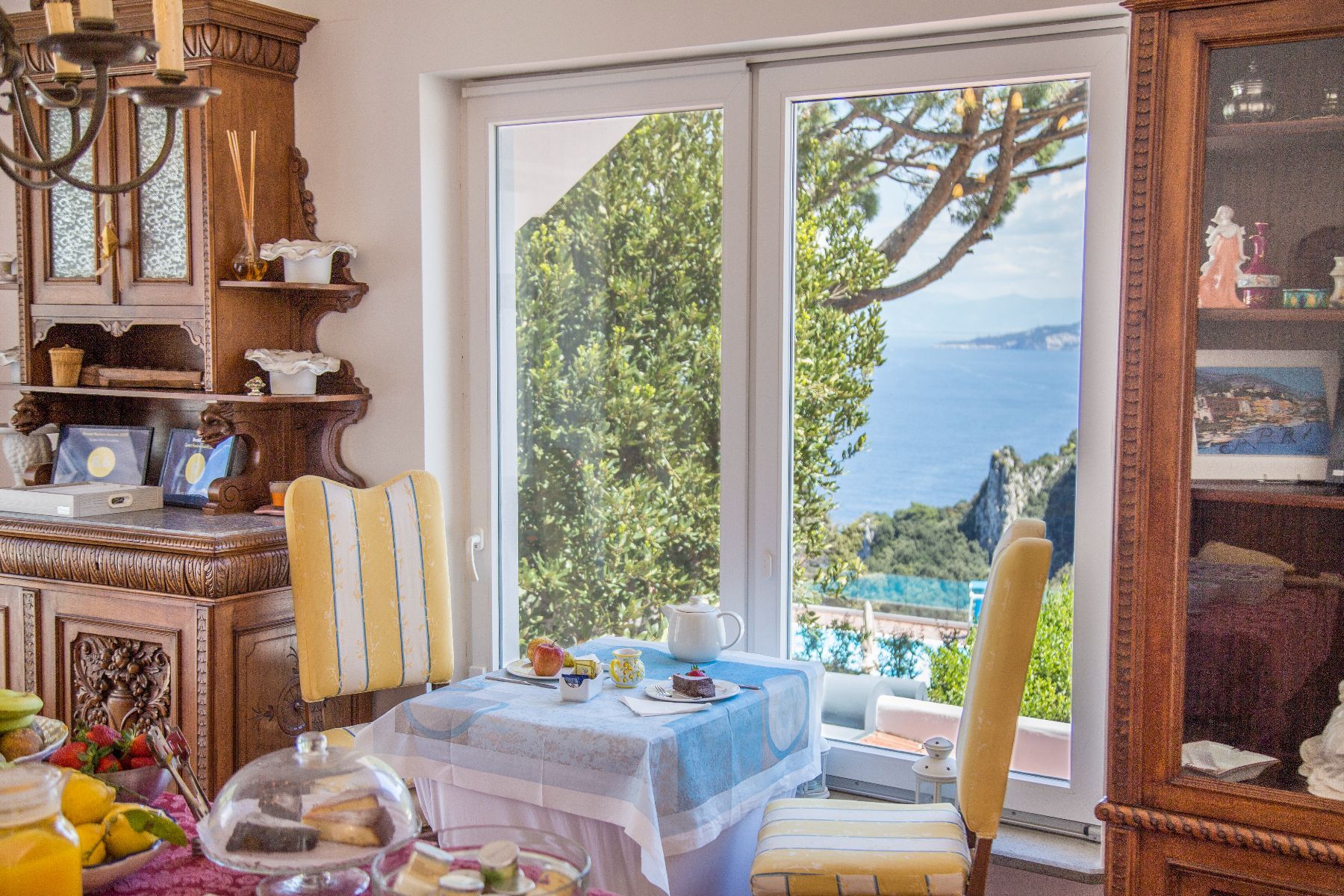 Caprese villa photo.