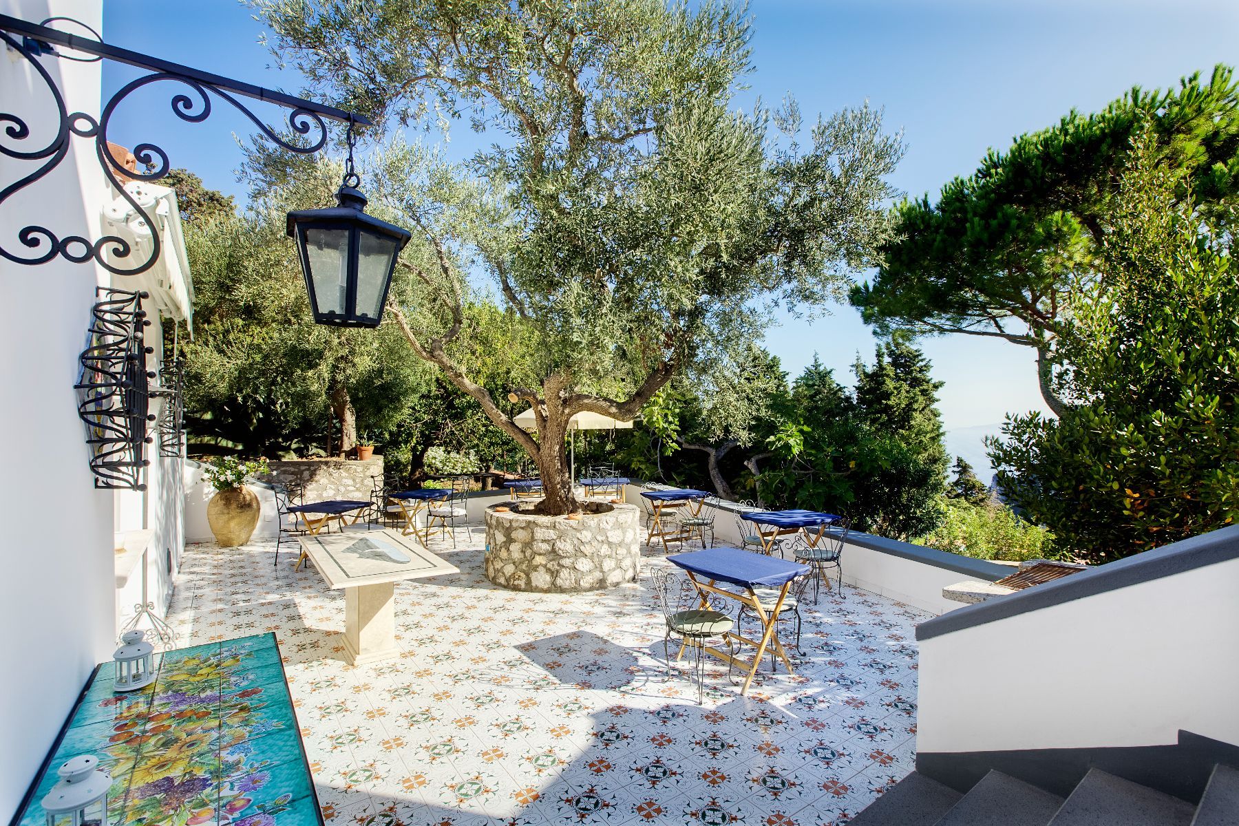 Caprese villa photo.