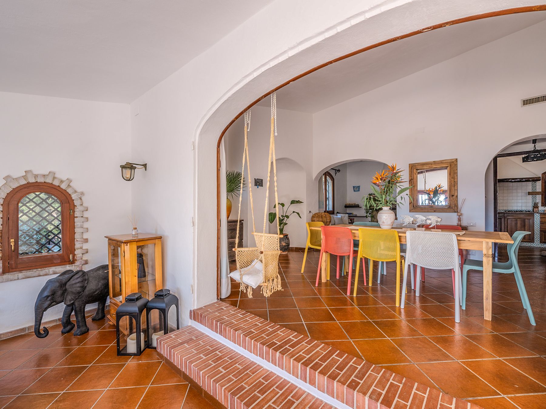 Pantine villa photo.