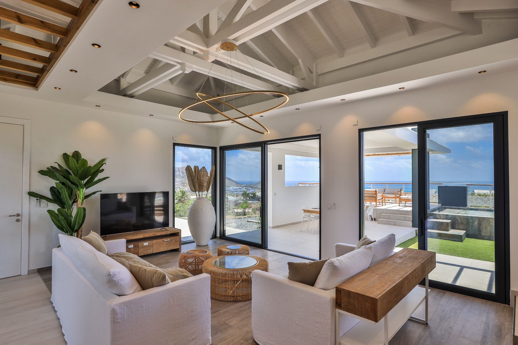 Ocean's One villa photo.