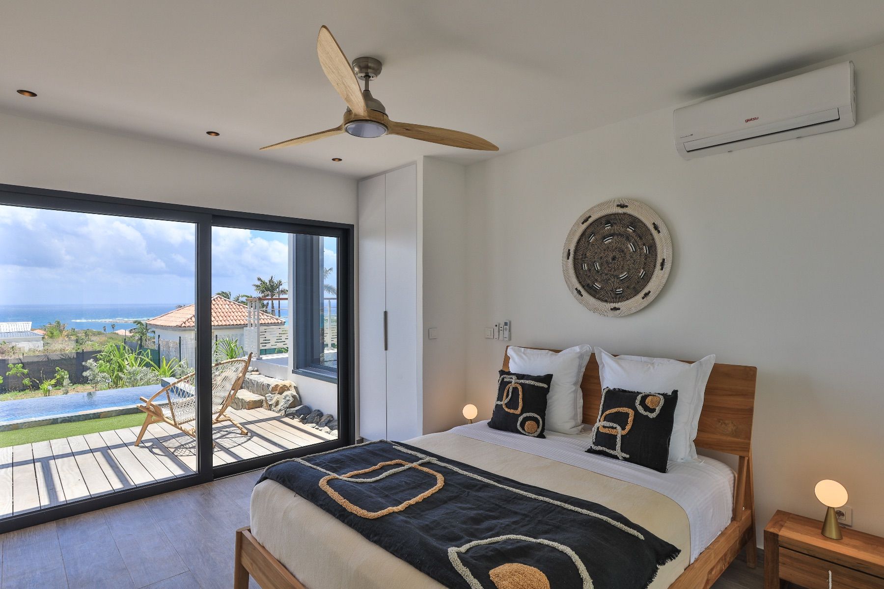 Ocean's One villa photo.