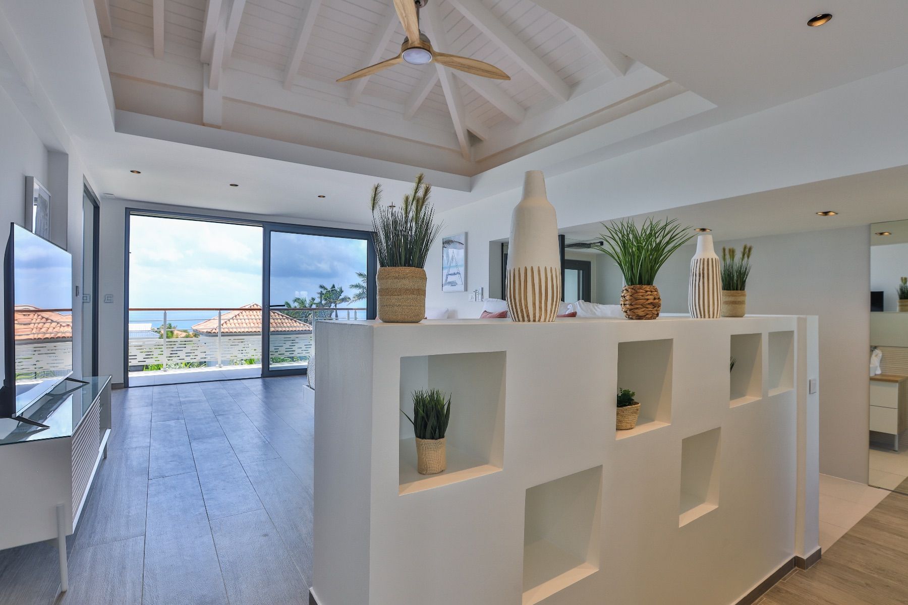 Ocean's One villa photo.