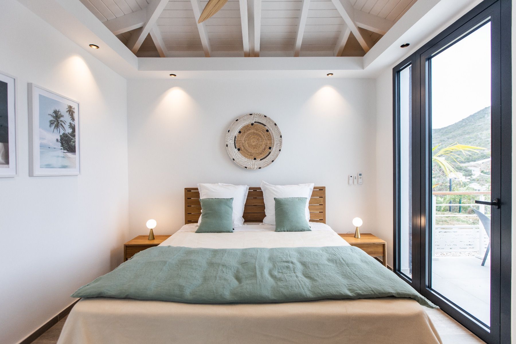 Ocean's One villa photo.