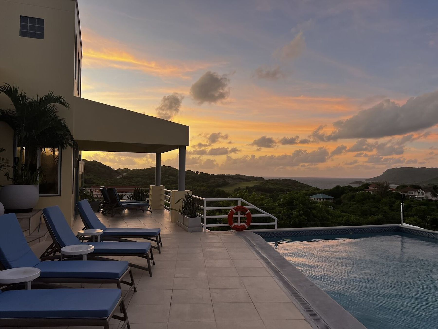 Chilla villa photo.