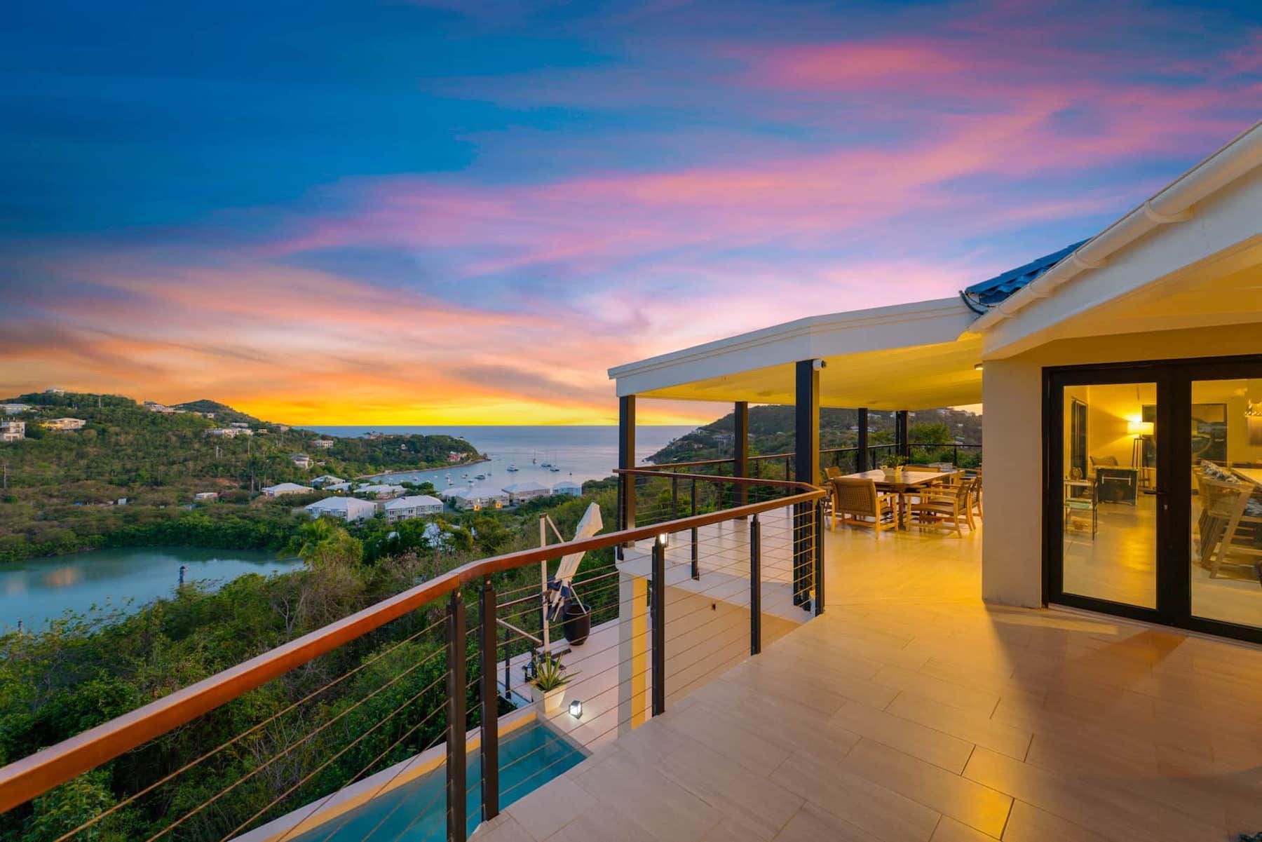 Kia Orana villa photo.