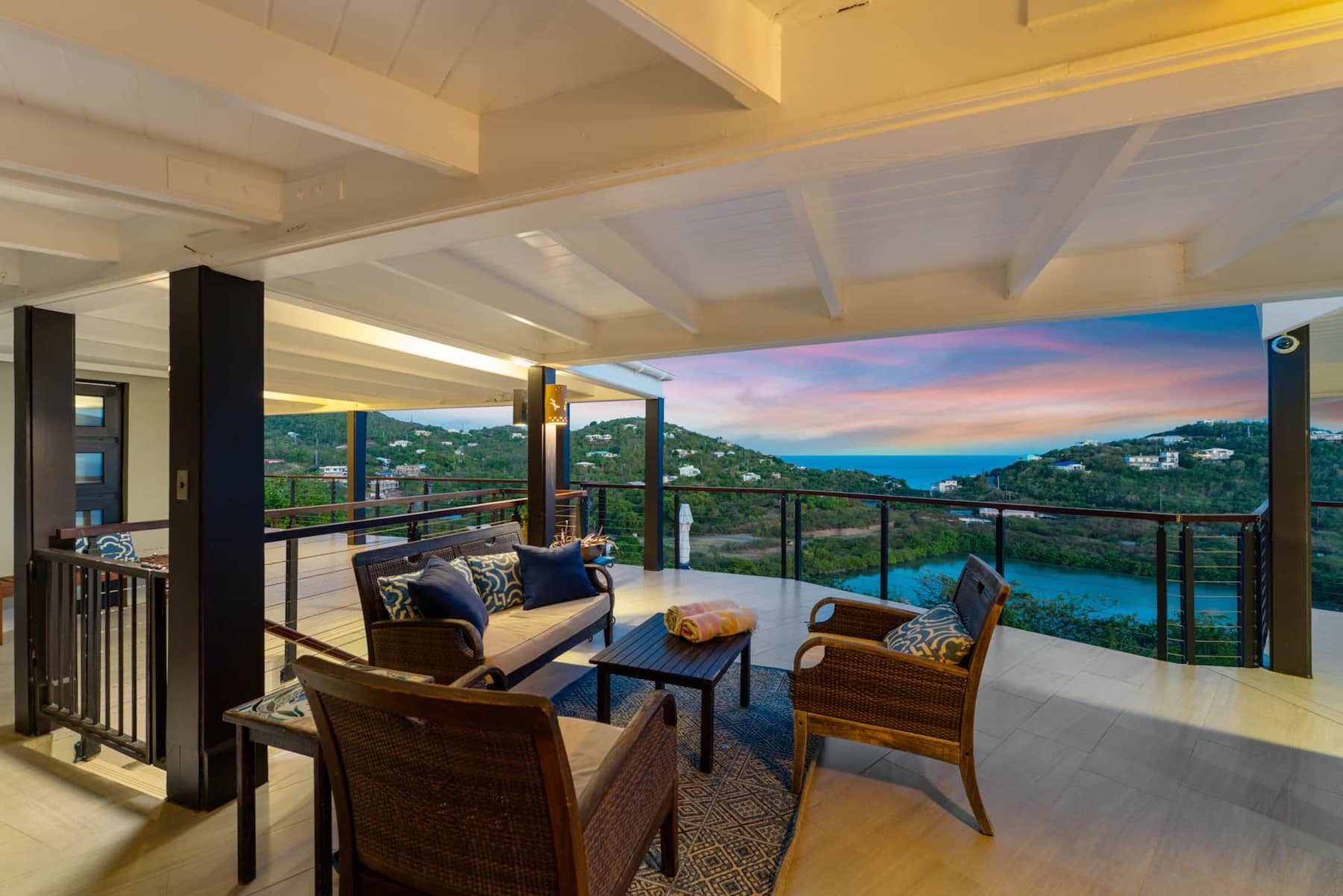 Kia Orana villa photo.