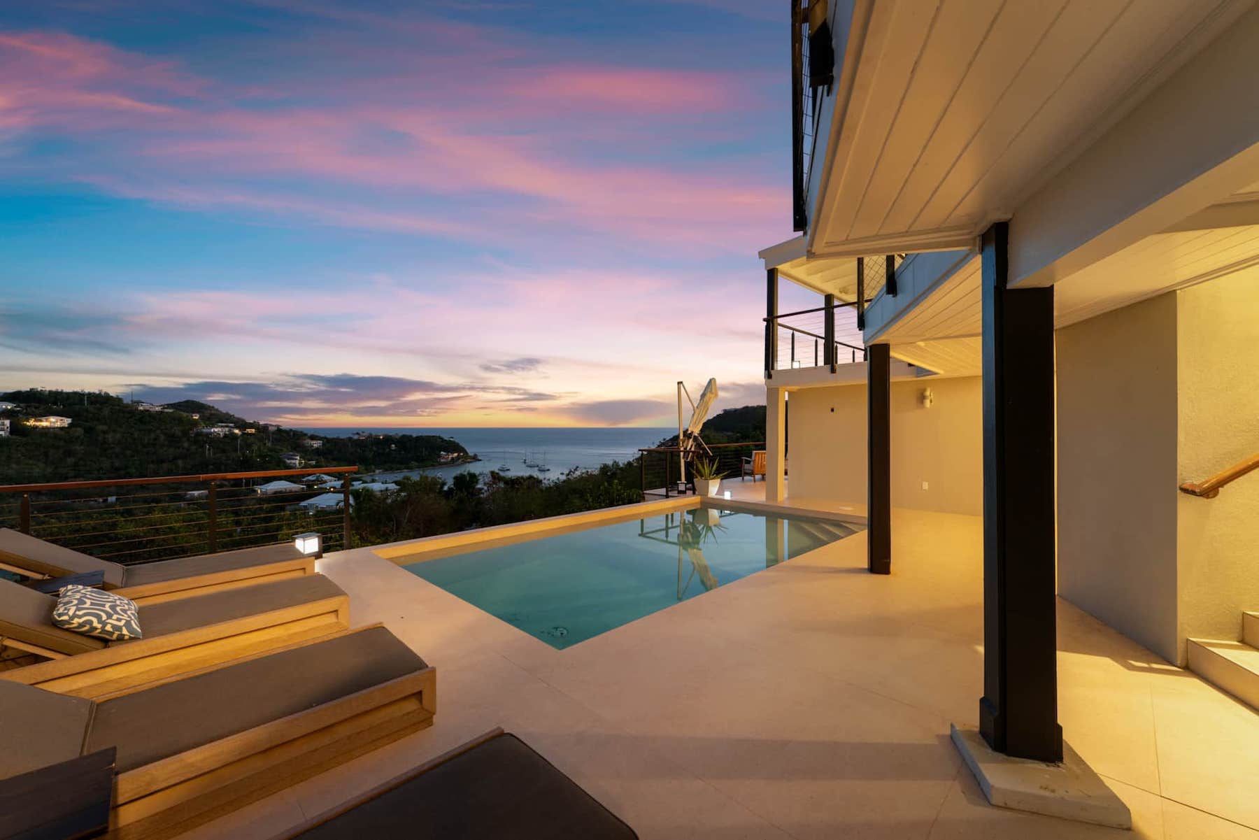 Kia Orana villa photo.