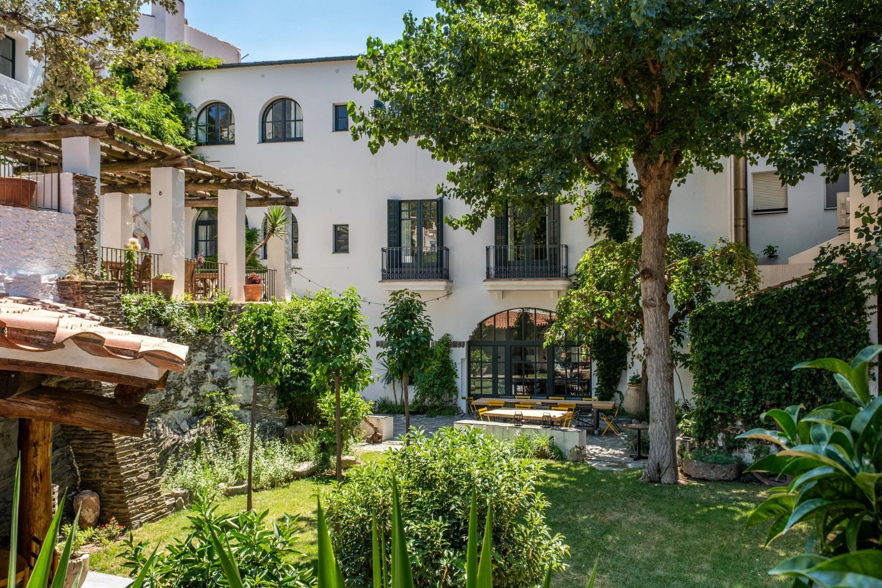 La Casa Cadaques villa photo.