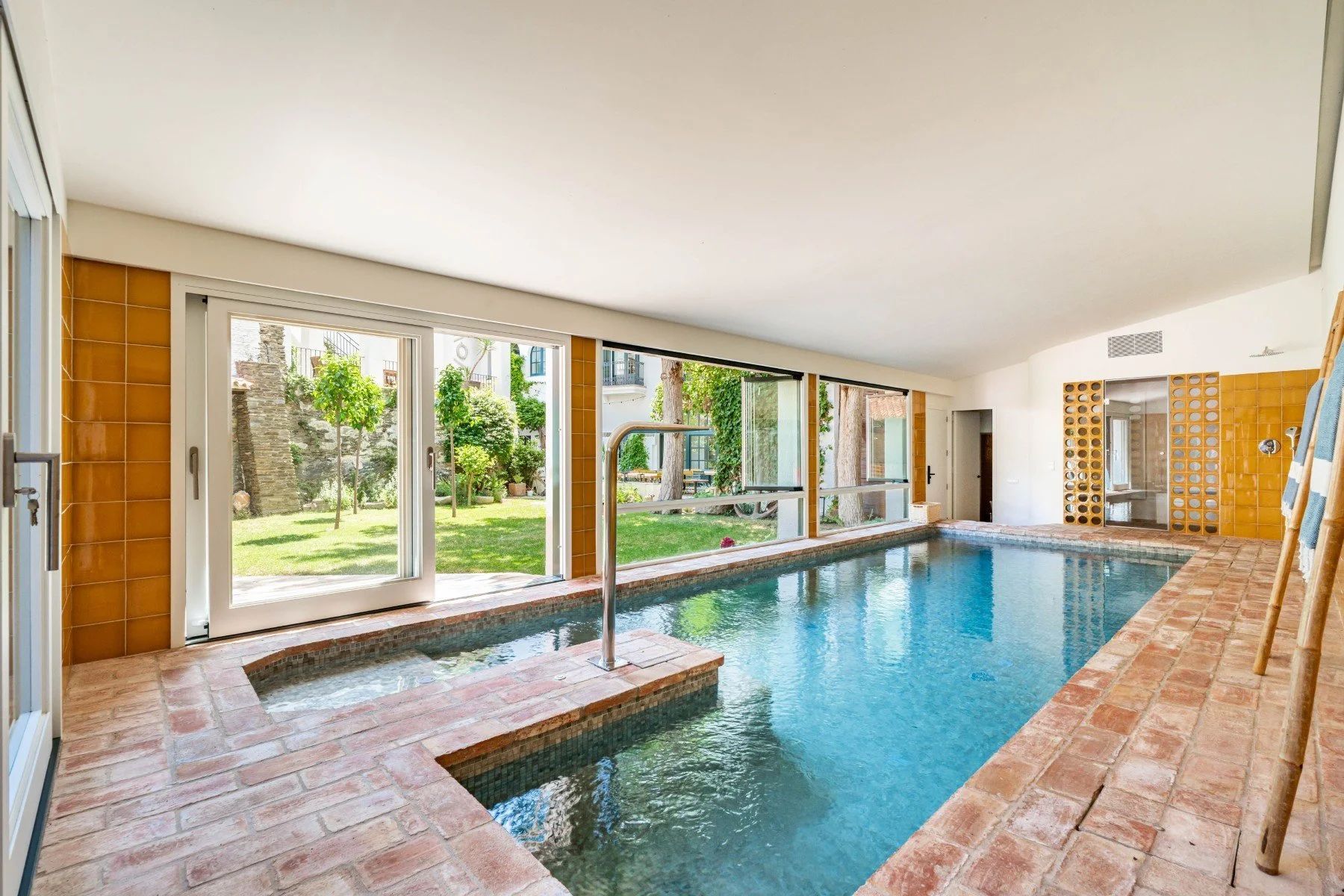 La Casa Cadaques villa photo.